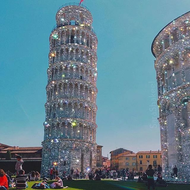 万物皆可「施华洛世奇」！大概没有这个妹子造不出的blingbling