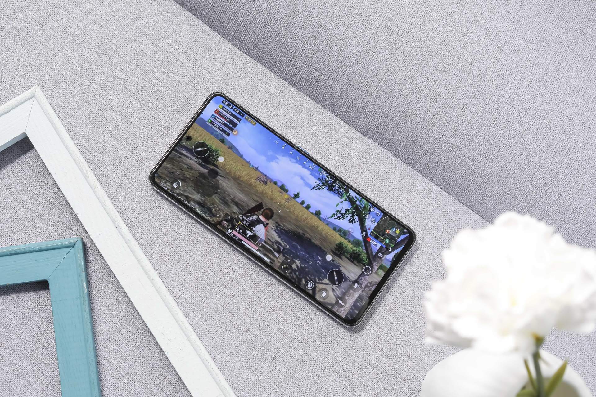 iqoo7pro和iqoo8pro哪个值得入手,iqoo7放到现在还值得入手吗