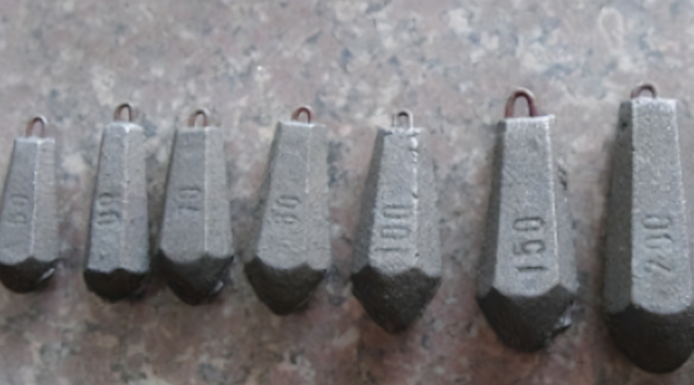 2010年，33人出海钓鱿，却只回来11人，他们经历了什么？