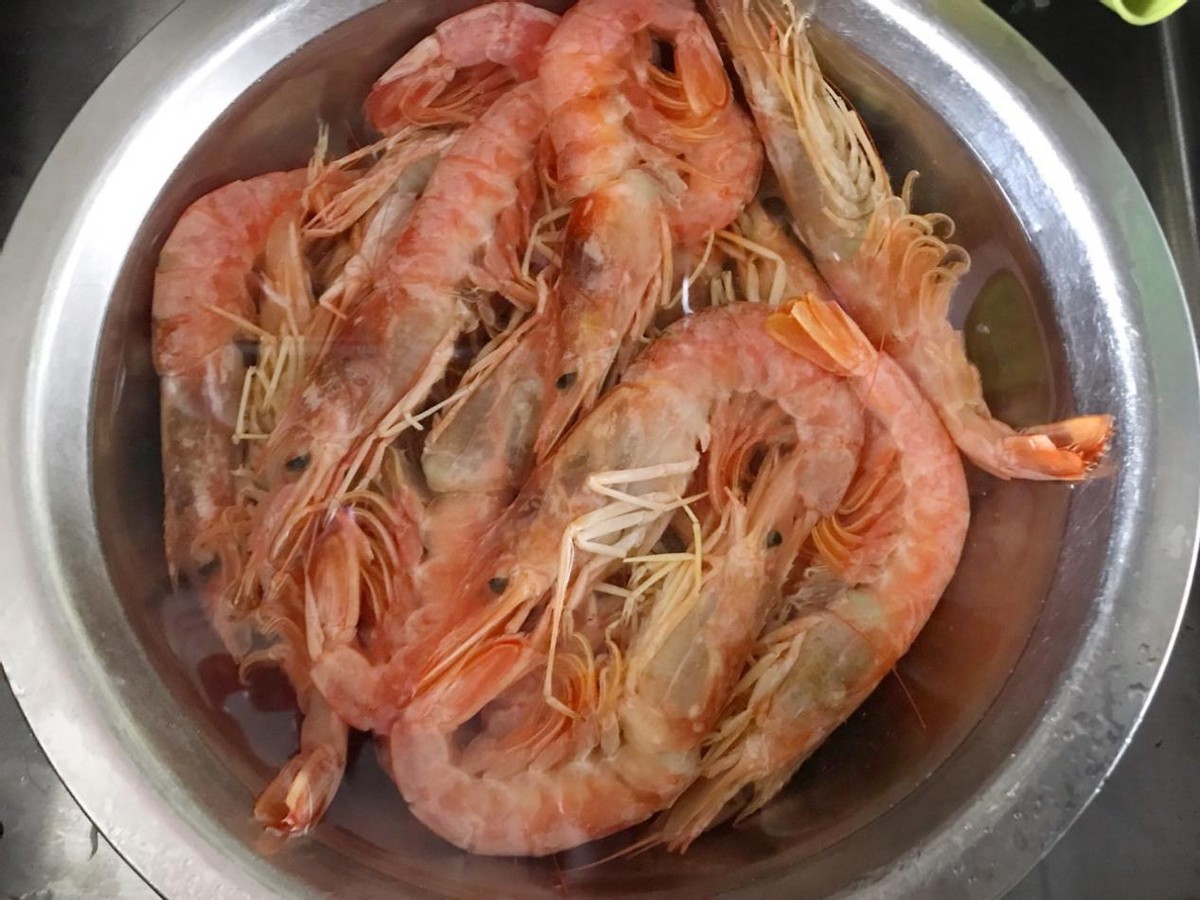 芝士焗阿根廷红虾煎锅做法,油焖阿根廷红虾味道鲜美鲜活制作