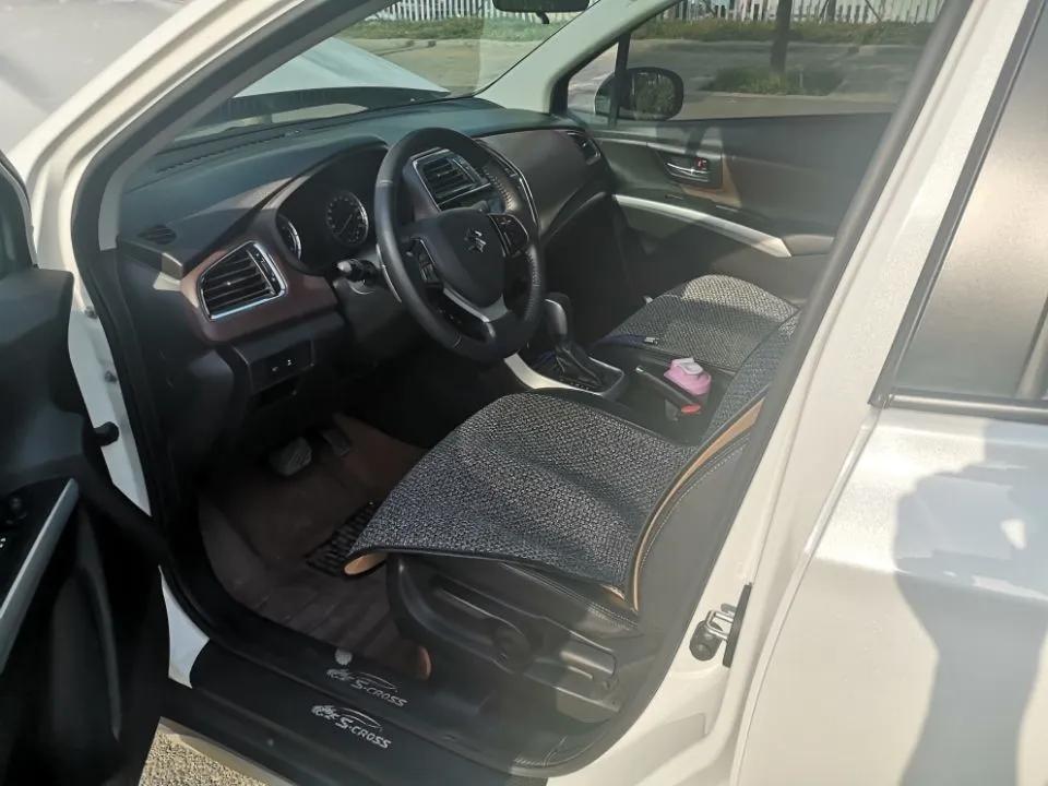 长安铃木骁途哪款性价比高,铃木骁途1.4四驱二手车多少钱17年