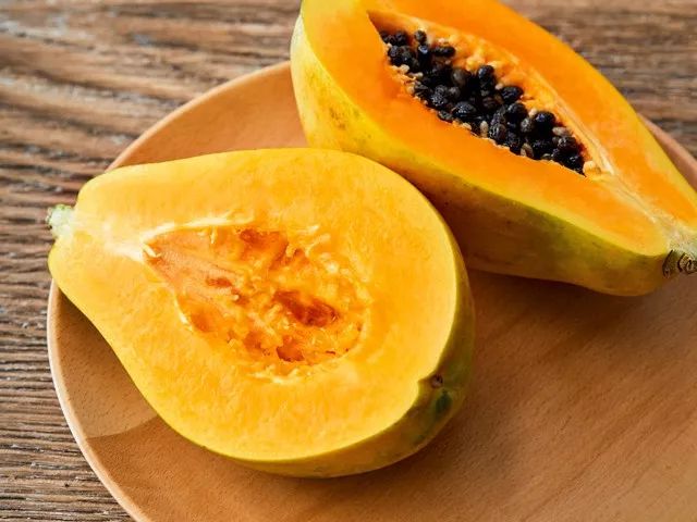 吃木瓜丰胸产品真能丰胸吗,吃木瓜丰胸没有科学依据