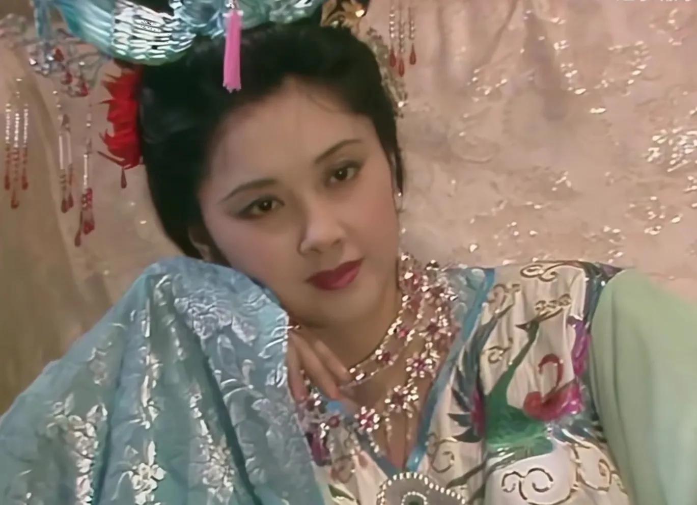 内地古装十大美人,那些年惊艳时光的古典美人