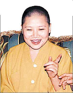 出家歌手李娜个人资料介绍,歌手李娜出家现状