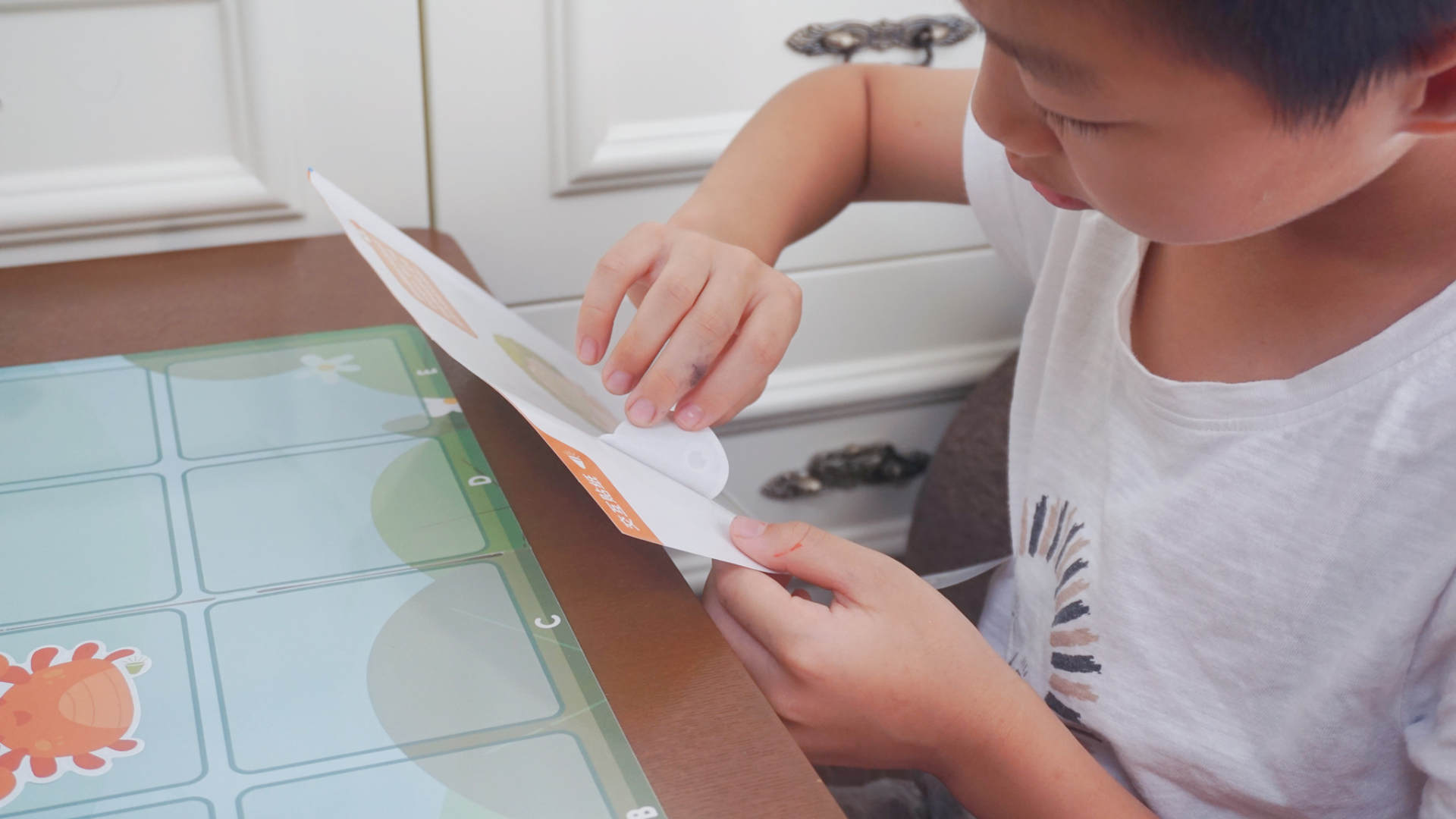 玛塔小q编程机器人示范课,不用编程做机器人