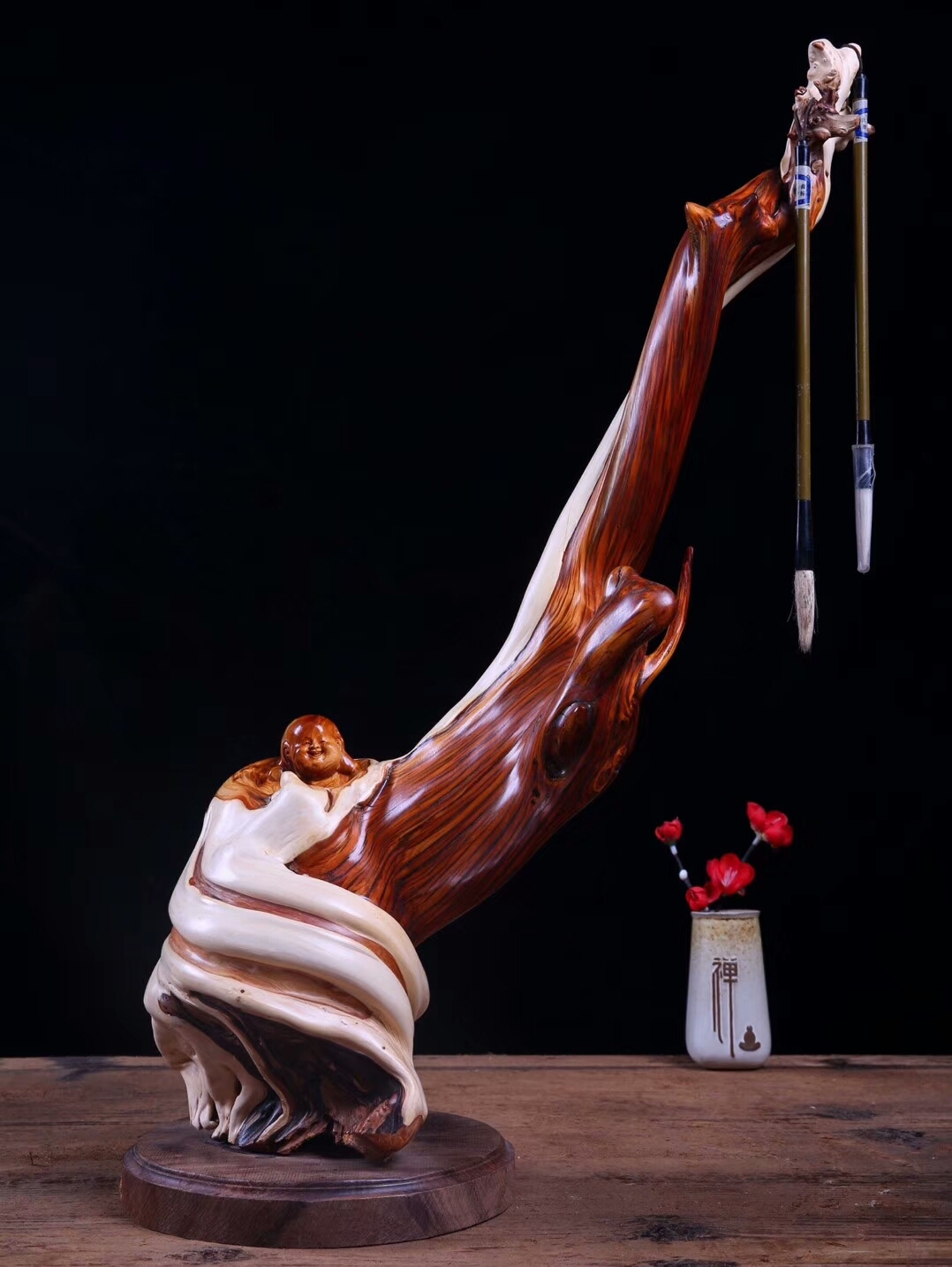 大木头雕刻过程图片欣赏,精雕木头纯手工