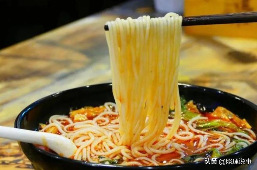 螺蛳粉行业笔试要考英语？这些新岗位可真会玩