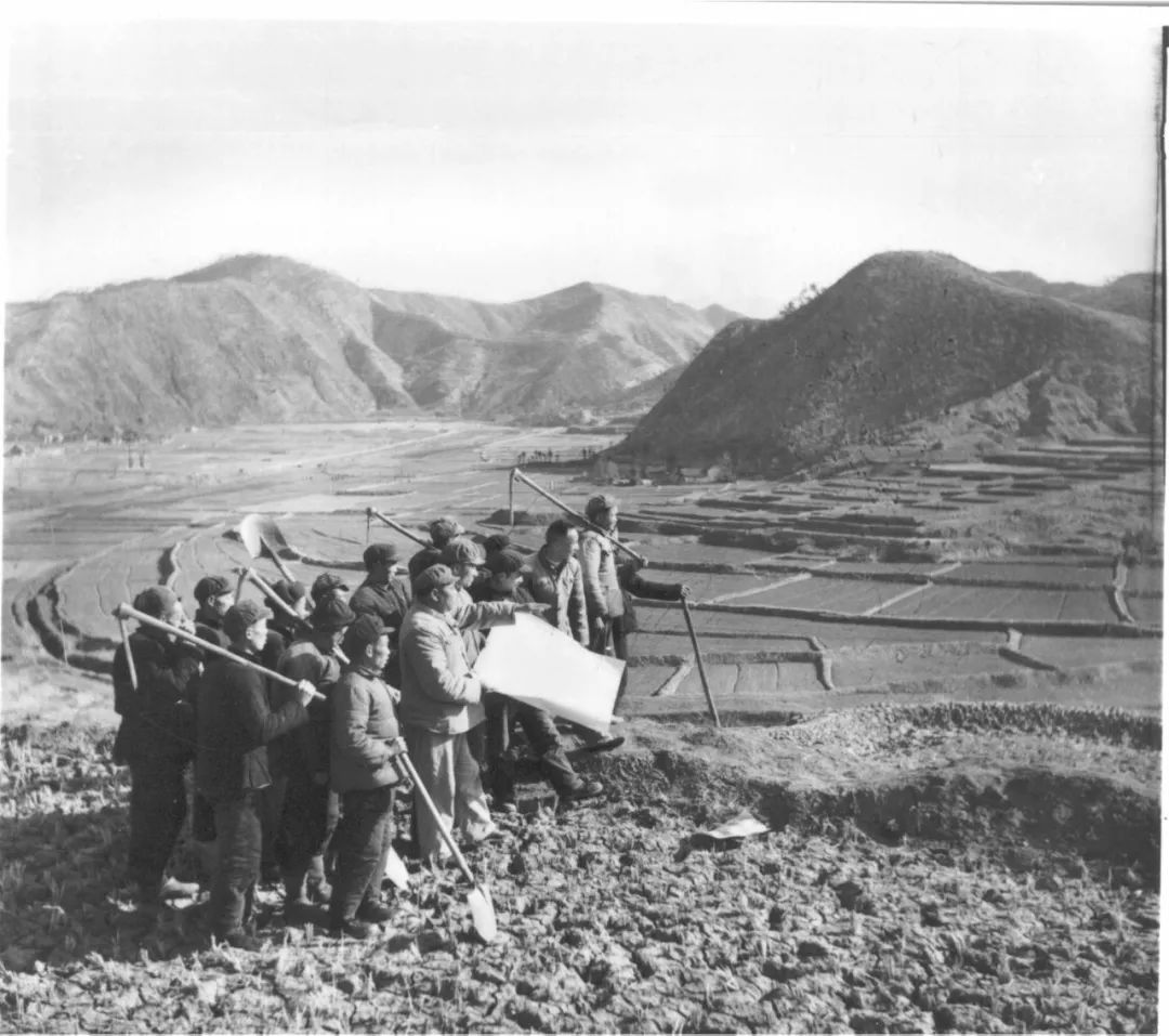 二汽，那些永不消失的代号！毛主席67年前提出“要建设二汽”