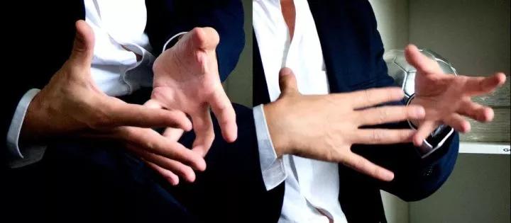 社区面试自我介绍1到2分钟,竞聘中层面试自我介绍三分钟