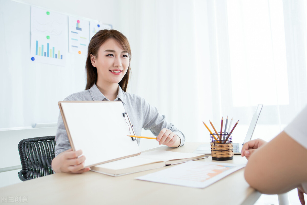 我，月入过万的保健品销售者，却因家庭重男轻女43岁才谈恋爱