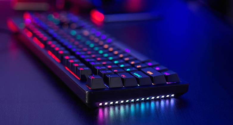 机械键盘四种轴哪个适合办公打字,打游戏机械键盘用什么轴手感最好