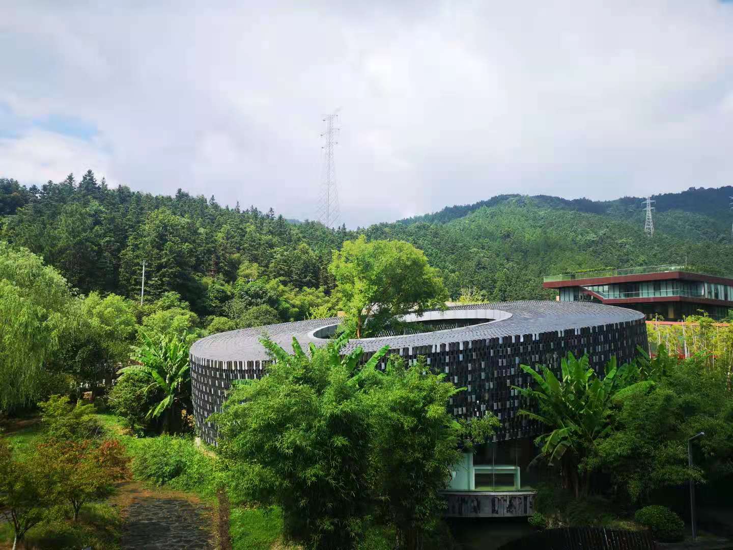 景德镇玲珑瓷哪里买,景德镇青花玲珑瓷茶壶