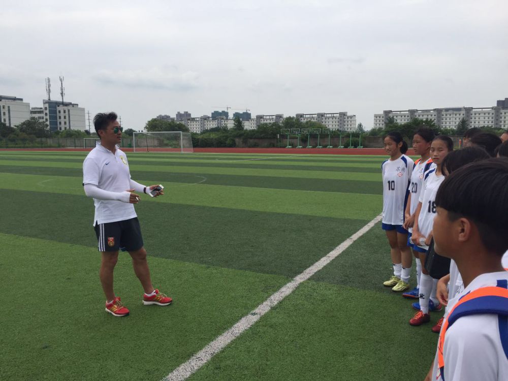 苏州足球队教练王建军,王建军女足