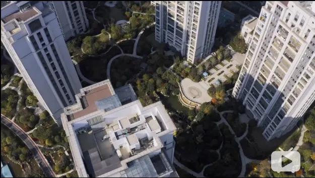 omg李佳琦原版素材,omg李佳琦香水