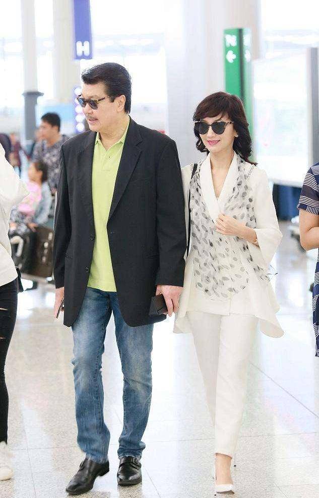 倪萍赵雅芝,倪萍赵雅芝60岁状态依旧优雅