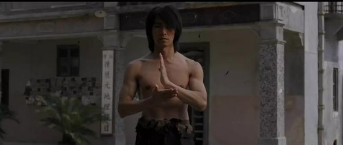 怎么评价周星驰的喜剧,周星驰的功夫究竟有多强