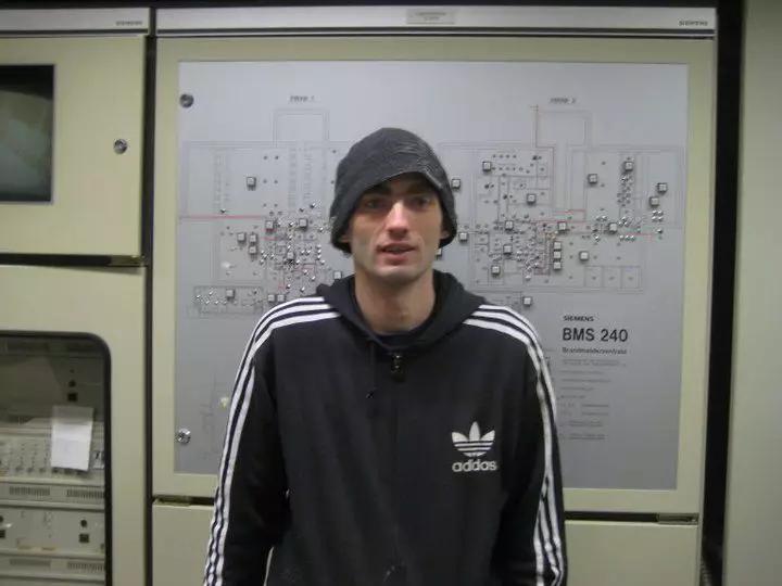 你看过的黄片，可能存在一个叫赛博庞克的国家里