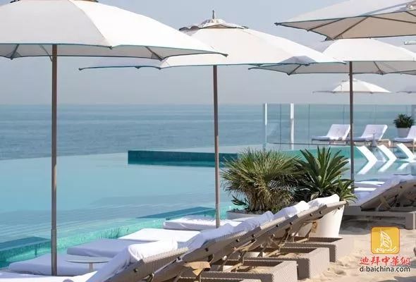 在迪拜住一晚酒店需要多少钱,在迪拜旅馆多少钱住一夜