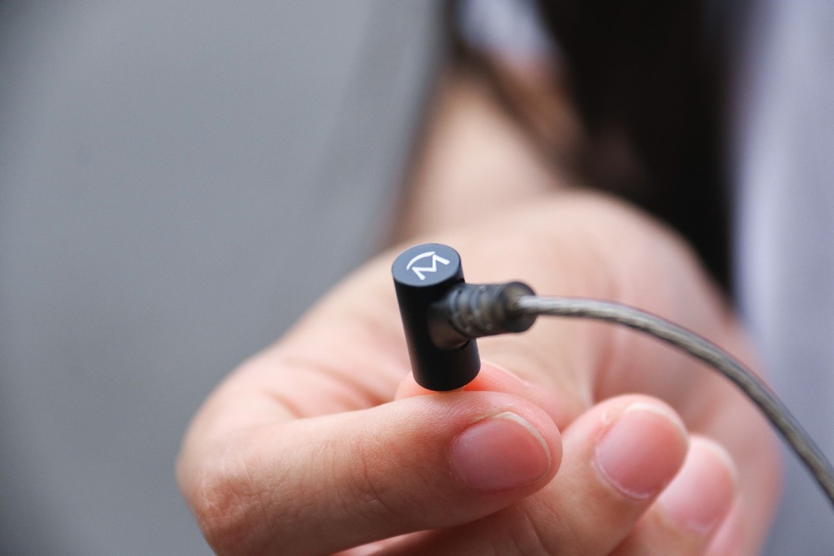 有线耳机会被取缔，MYRYAD首款表态，百元级HiFi耳机深度体验