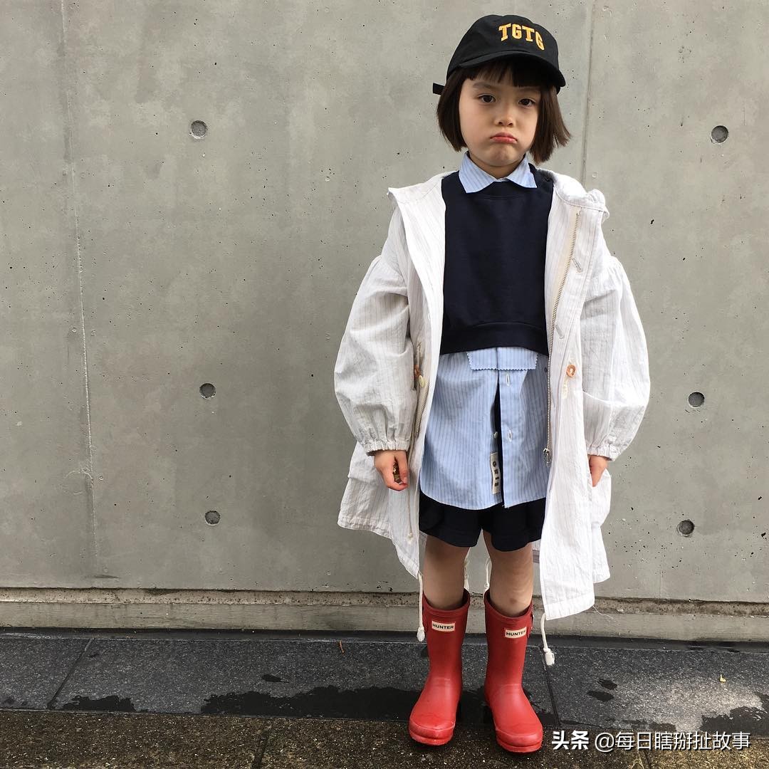 日系的童话少女，童装的盐系，大地色系的时尚打开方式