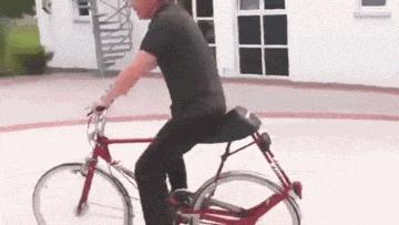 平均月薪10605元,金融人平均工资多少