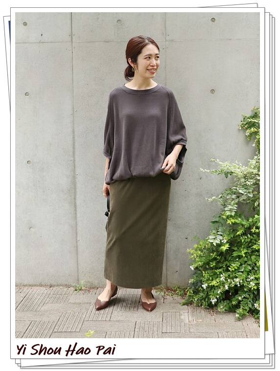 无帽灰色卫衣怎么搭配才好看,灰色无帽卫衣穿搭图片