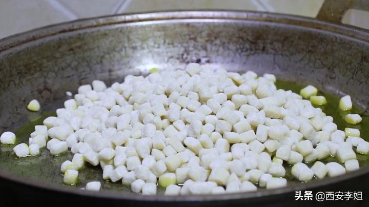 二月二特点食物面蛋,二月二龙抬头龙鳞饼做法