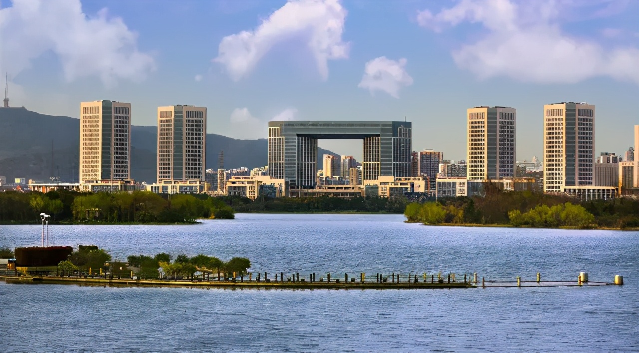 “沉睡”的蠡湖新城，还能觉醒吗？