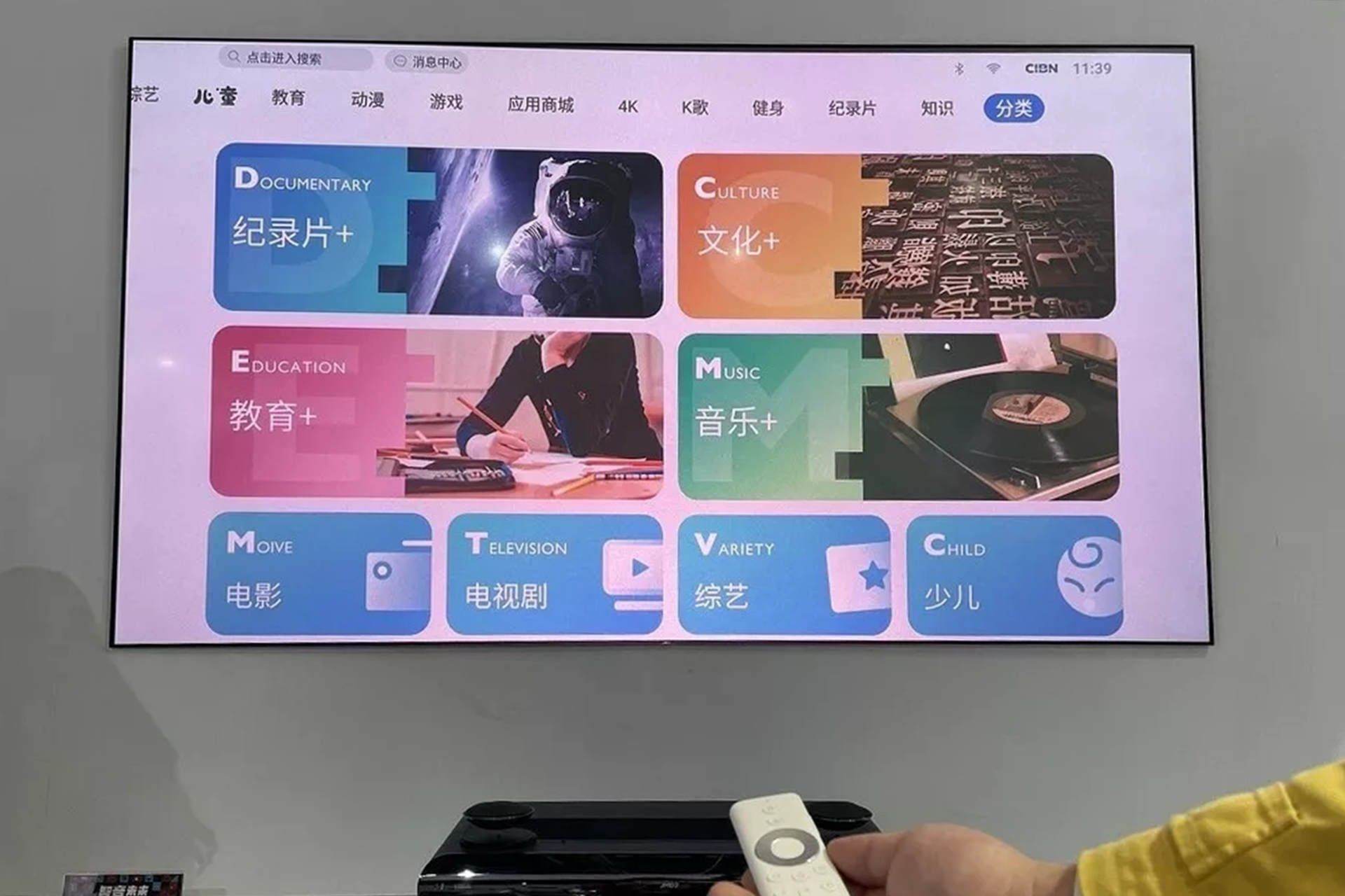 100寸液晶电视与激光电视对比,85寸的选液晶电视还是激光电视