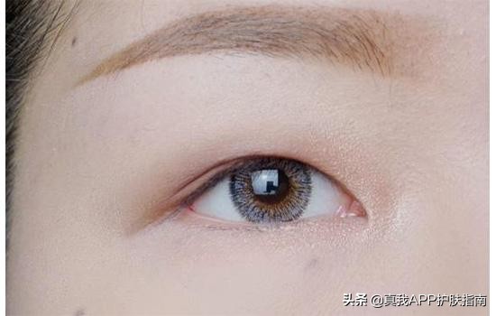 内双肿眼泡眼妆怎么画显大又干净,内双肿眼泡眼睛不一样怎么画眼妆