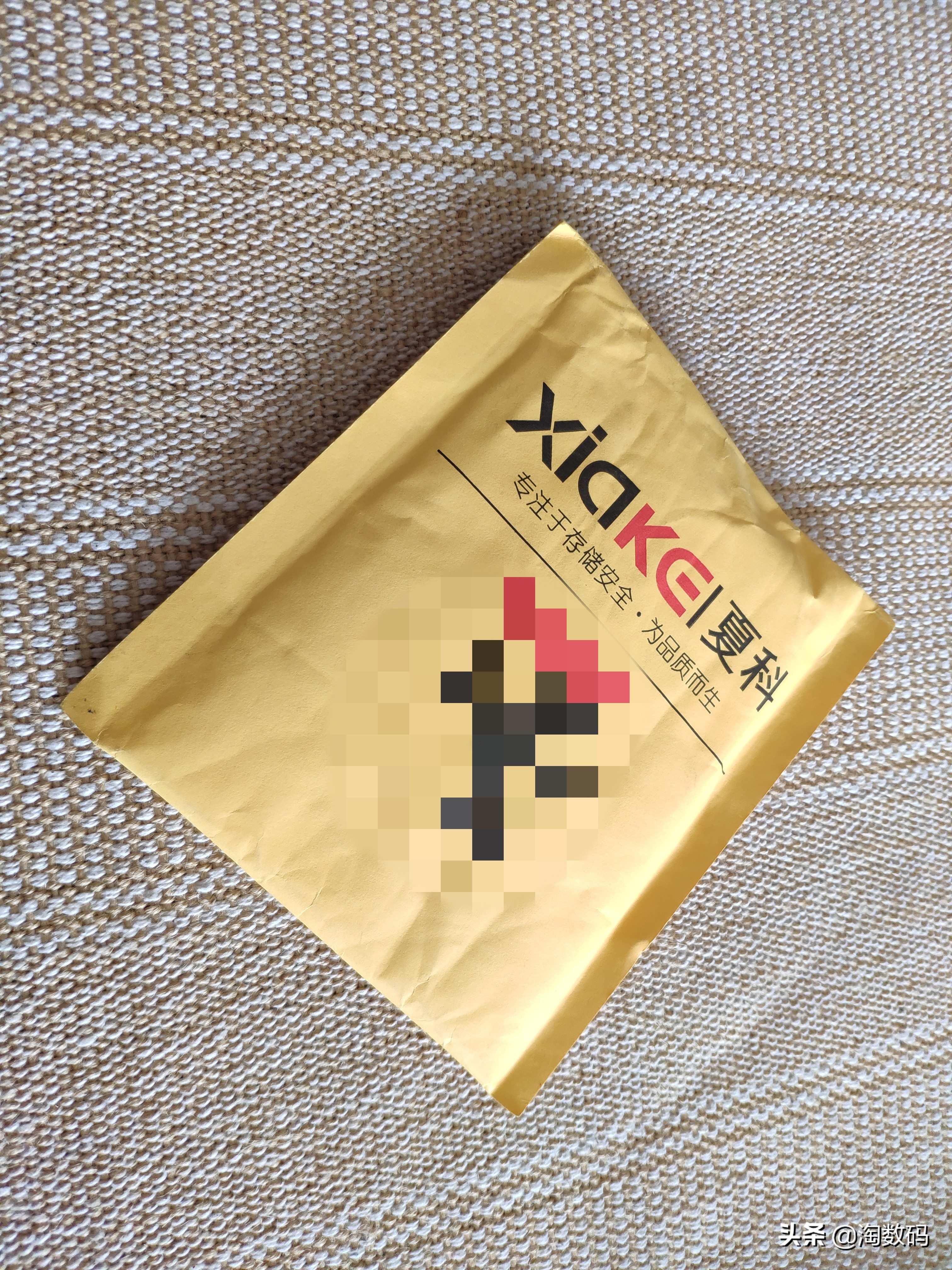 廉价数码晒单：9.9元入手32GB天猫联名版TF卡，拆箱+速率实测送上