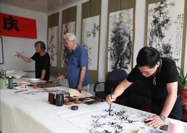 0177随笔，国庆节佳节壮丽河山美如画，集会京郊房山笔会金晟嘉