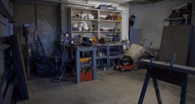 为了验证商场测体温是不是形式，油管博主把脑门捂到48度