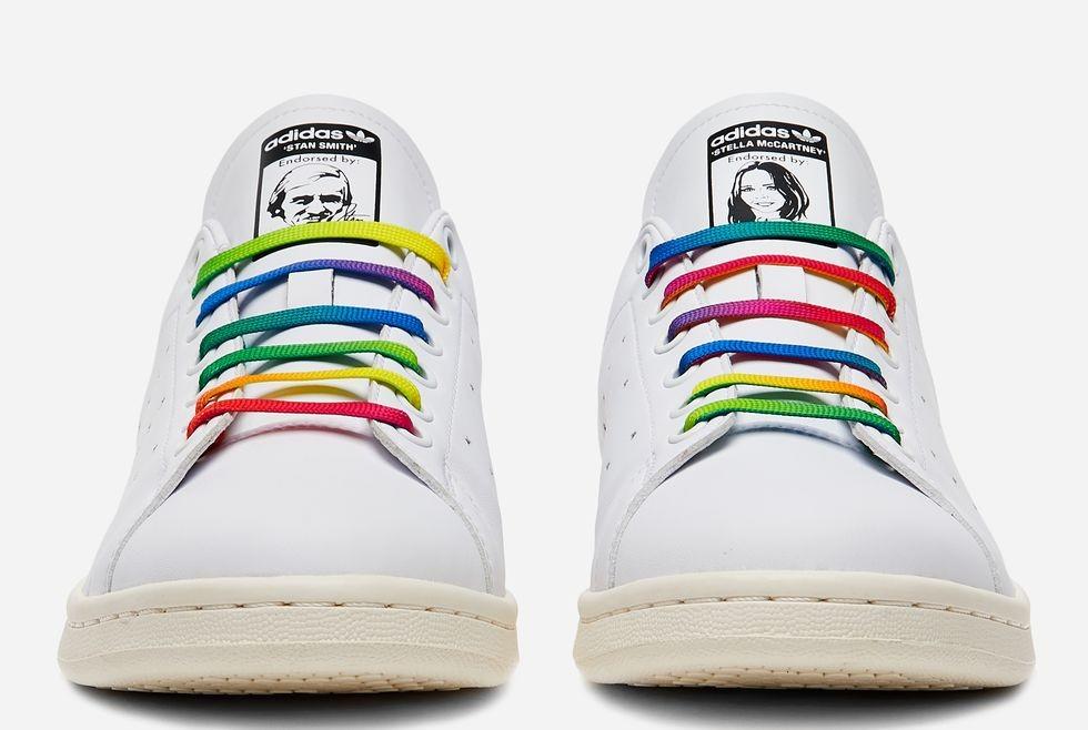 adidasstansmith黑板鞋,阿迪联名stansmith彩虹鞋带