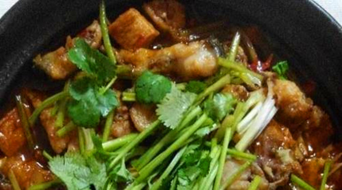 怎么炖鱼不腻还好吃又简单,最靠谱最好吃最详细的炖鱼做法