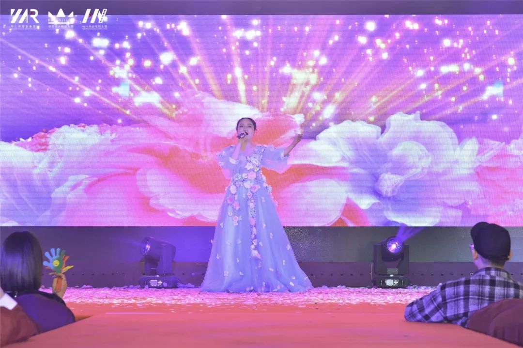 “筑梦华娱，致远未来”时代华娱第十一月总结大会