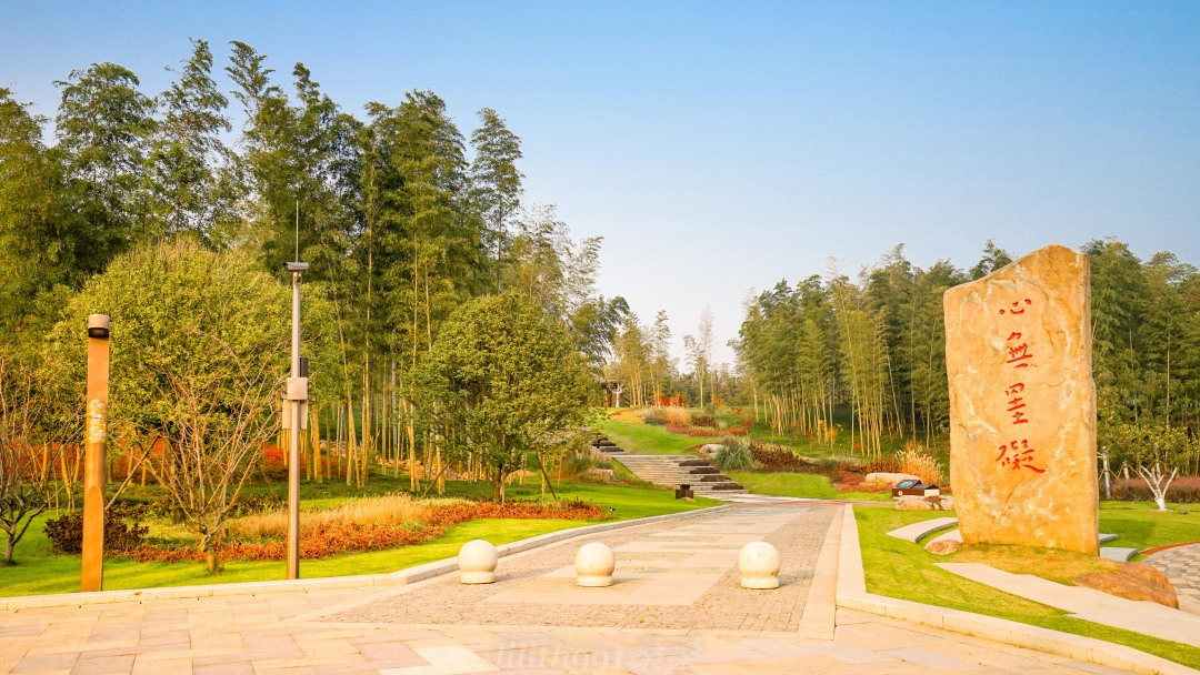 佛顶牛首山旅游攻略,牛首山佛顶宫和佛光山