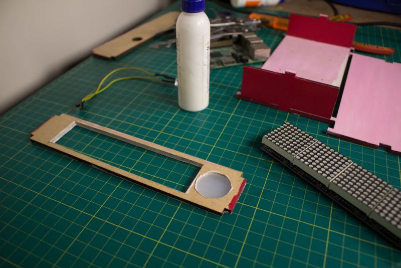 树莓派+点阵制造*币特比***踪器追**