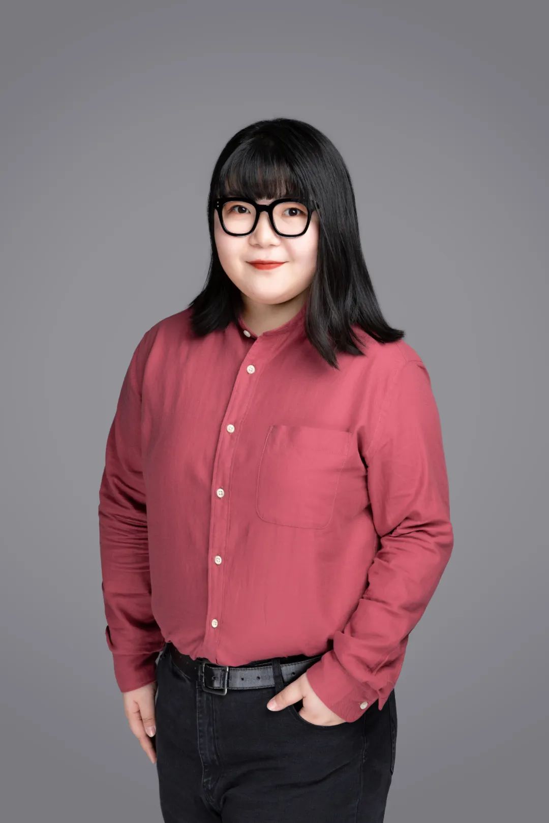 翻唱英文歌的女老师,翻唱英文歌特火的英语老师