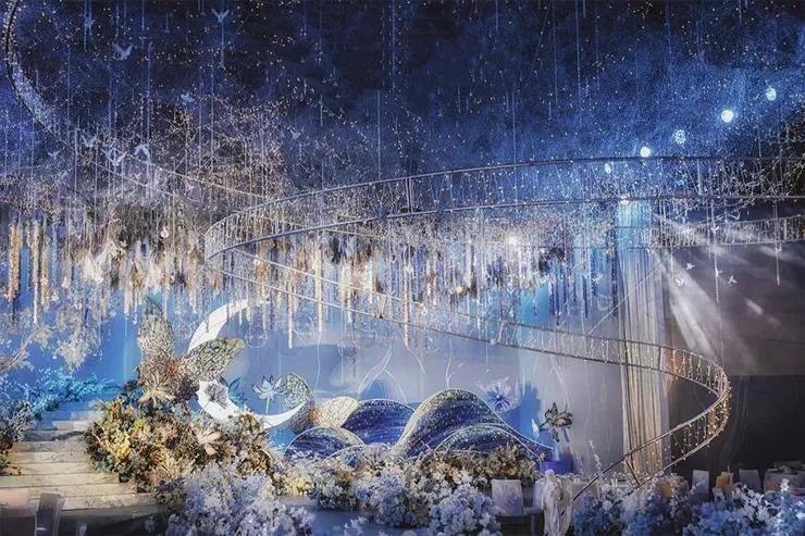 一场温馨浪漫的蓝色星空婚礼,一场神秘浪漫的星空婚礼