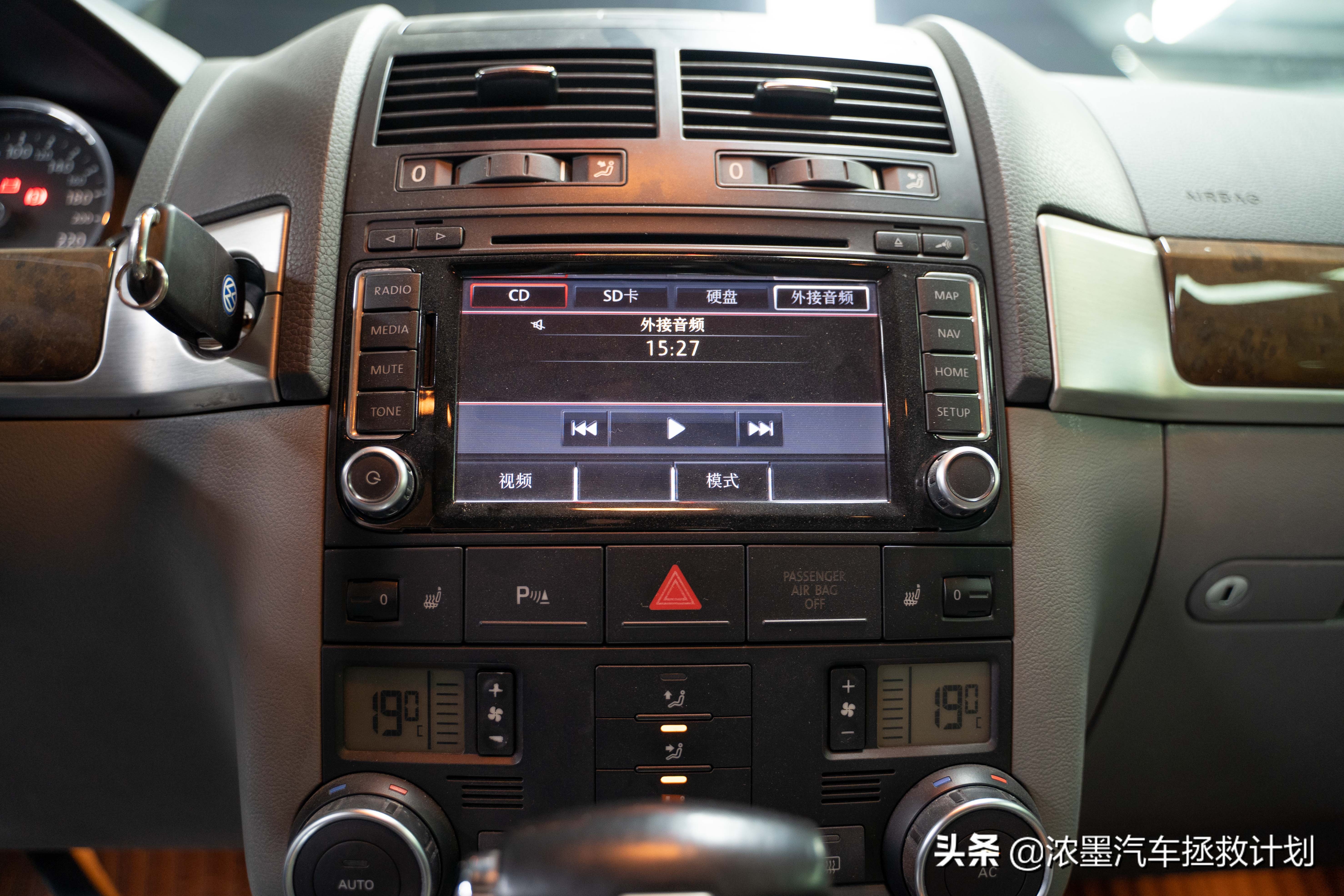 途锐改灯19款锋锐,途锐锋锐