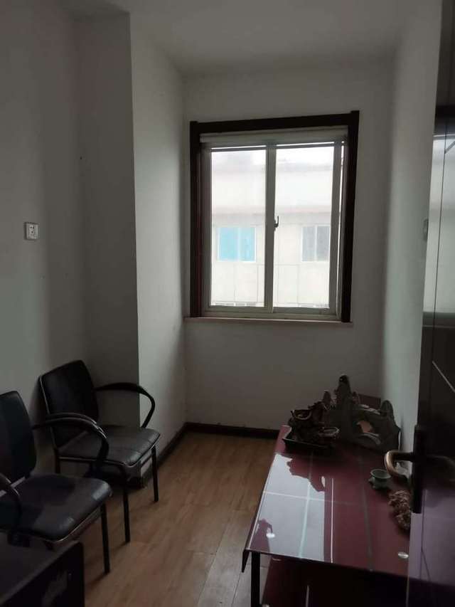 法院公示：驻马店豪车、住宅集体拍卖！雷克萨斯、众泰