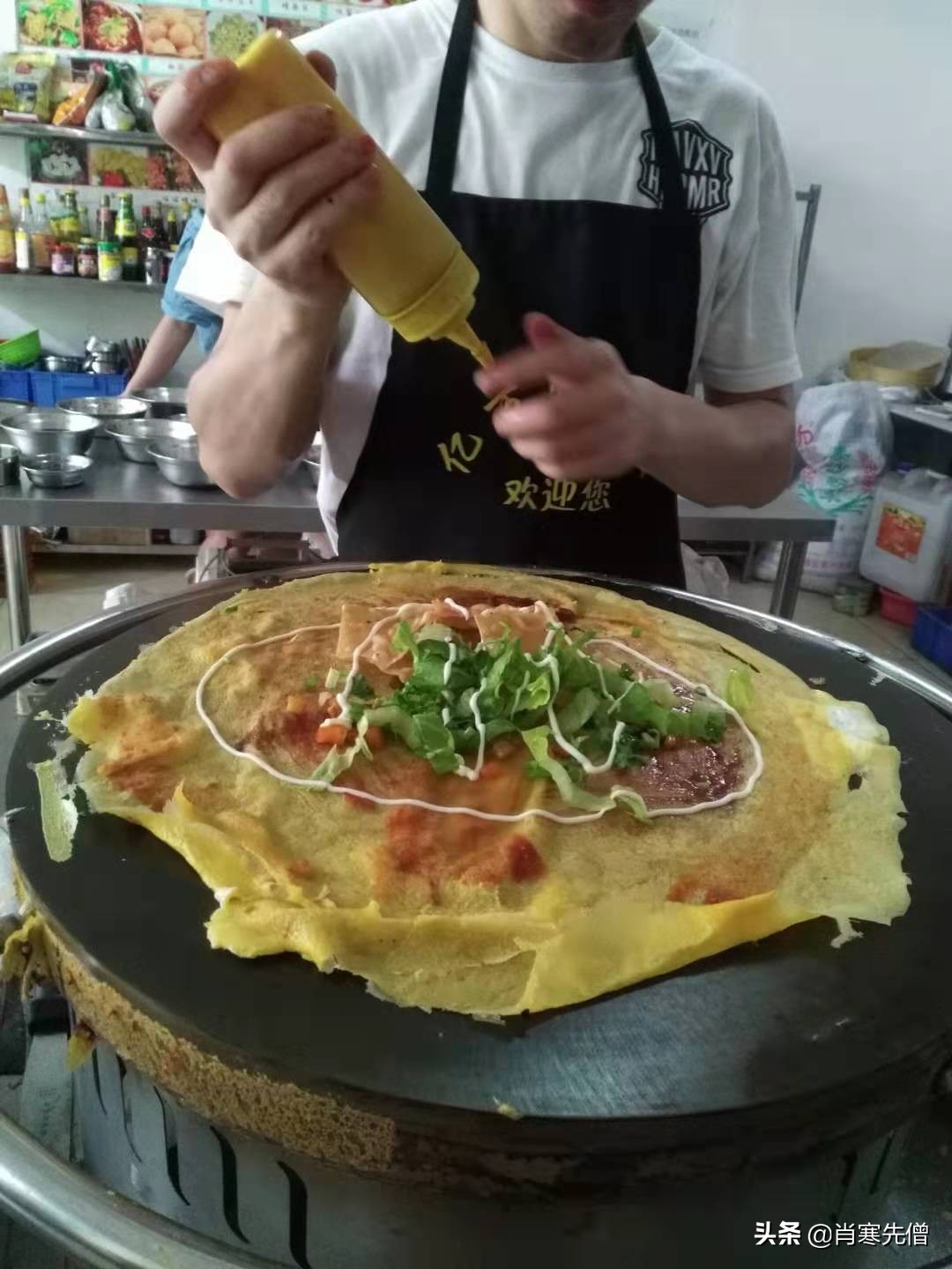 卖煎饼果子一个月赚8万块,卖煎饼果子真的能月入过万吗