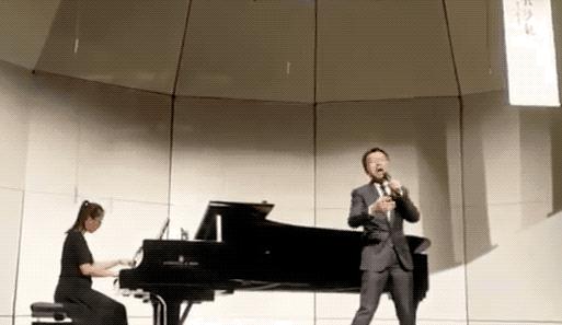 物理老师爆红,史上最潮物理老师