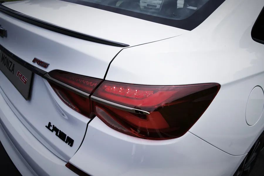 雪佛兰科鲁泽轻混实测,雪佛兰科鲁泽轻混版试驾