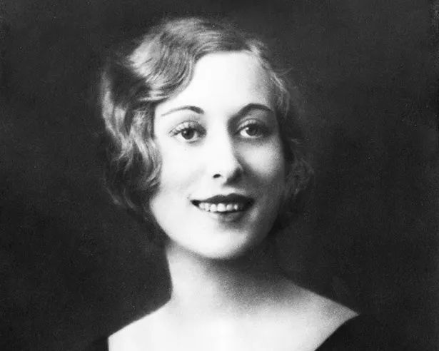 雅诗兰黛在美妆界什么地位,美妆品牌雅诗兰黛