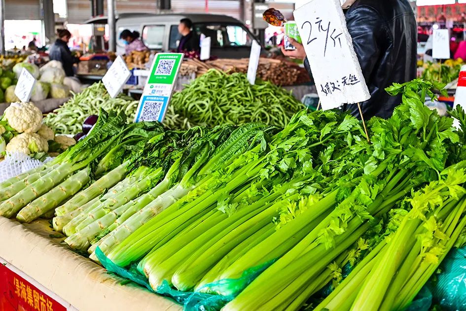 逛逛早市感受一下人间烟火的味道,最值得逛的早市