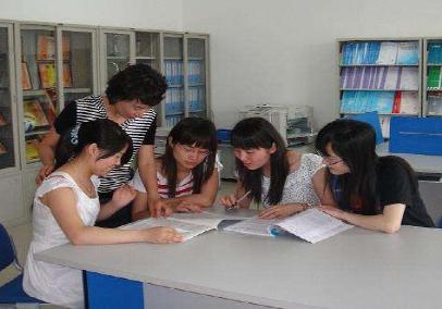 怎么鼓励初中孩子主动学习,初中生家长怎么帮孩子学习