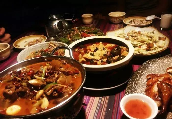 南宁15家老字号餐饮美食,南宁特点美食招牌菜