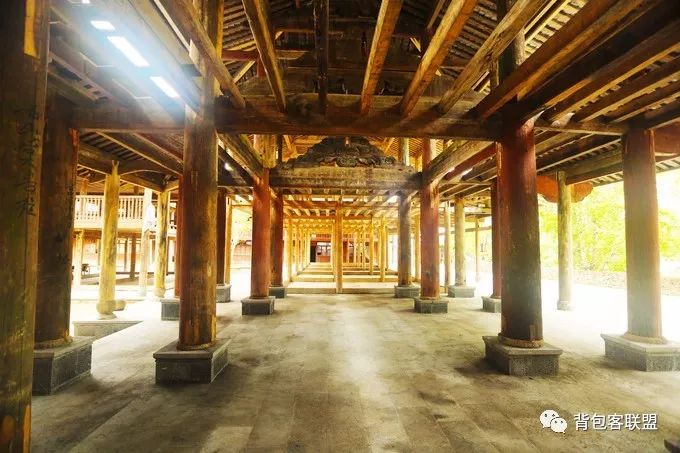 腾冲银杏村战争遗址,腾冲银杏村玻璃栈道